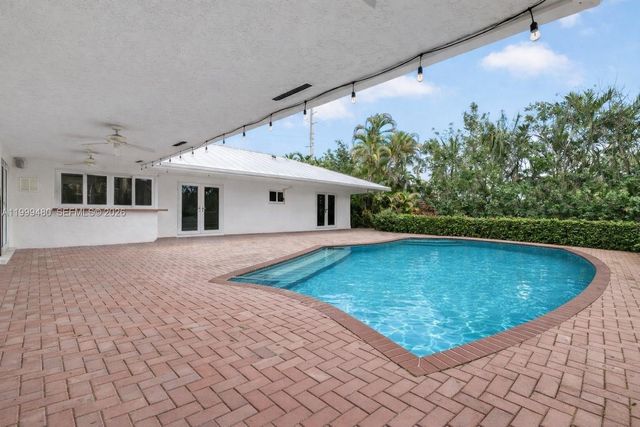 8400 SW 178th Street, Palmetto Bay, FL 33157