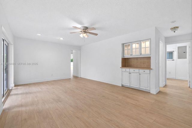 8400 SW 178th Street, Palmetto Bay, FL 33157