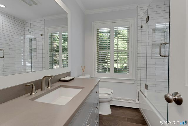 51 Horton Lane, New Canaan, CT 06840