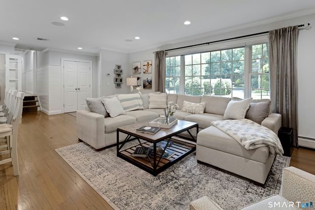 51 Horton Lane, New Canaan, CT 06840