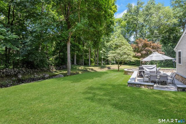 51 Horton Lane, New Canaan, CT 06840