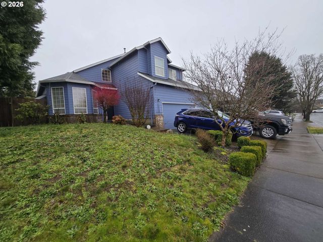 18928 HIGHLAND Dr, Oregon City, OR 97045