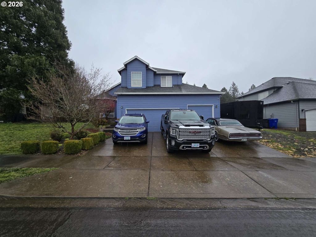 18928 HIGHLAND Dr, Oregon City, OR 97045