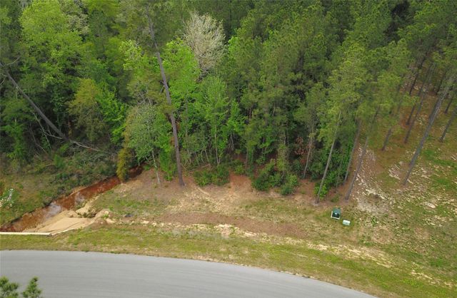 12775 Oak Barrel Road, Willis, TX 77378