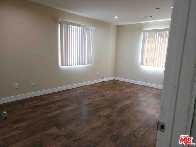 1334 W 62, Los Angeles, CA 90044