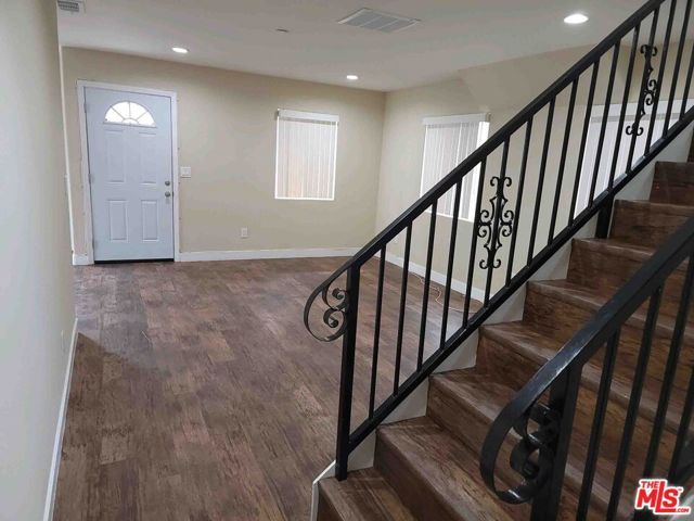 1334 W 62, Los Angeles, CA 90044