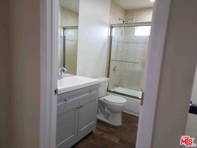 1334 W 62, Los Angeles, CA 90044