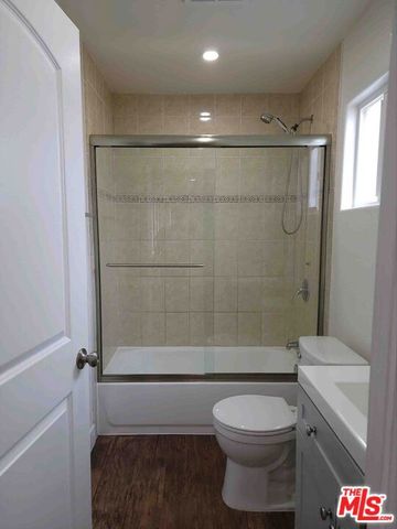 1334 W 62, Los Angeles, CA 90044