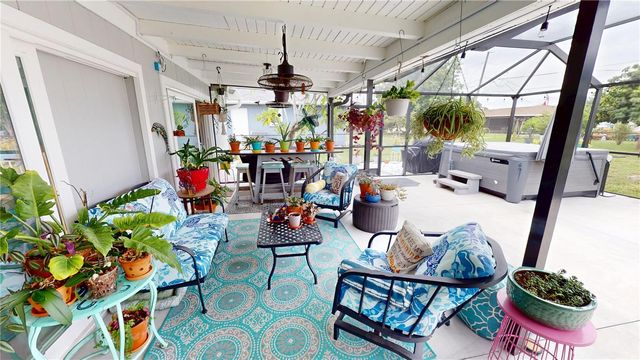 531 LAKEMONT AVENUE NW, Port Charlotte, FL 33952