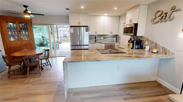 531 LAKEMONT AVENUE NW, Port Charlotte, FL 33952