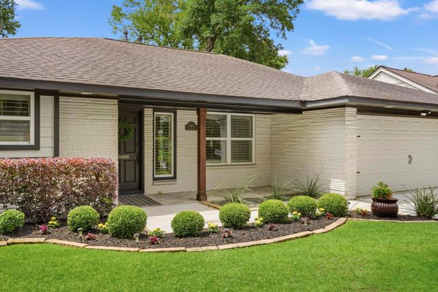 4407 Rosebay Drive, Houston, TX 77018