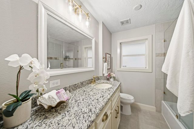 4407 Rosebay Drive, Houston, TX 77018