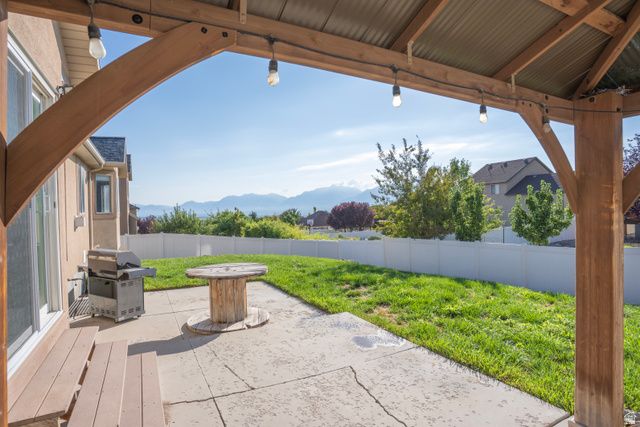14349 S CROWN ROSE DR, Herriman, UT 84096