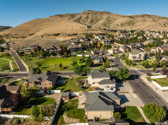 14349 S CROWN ROSE DR, Herriman, UT 84096
