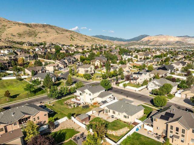 14349 S CROWN ROSE DR, Herriman, UT 84096