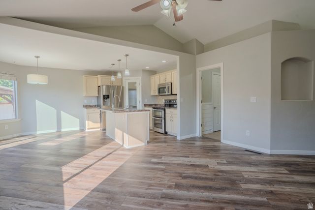 14349 S CROWN ROSE DR, Herriman, UT 84096
