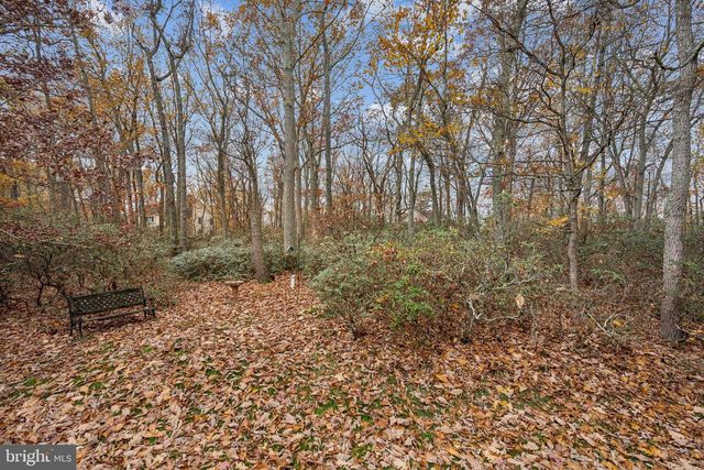 32 CONSTITUTION DR, Southampton, NJ 08088