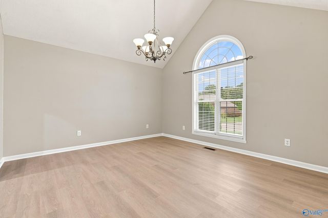 1902 Lillian Drive, Athens, AL 35611