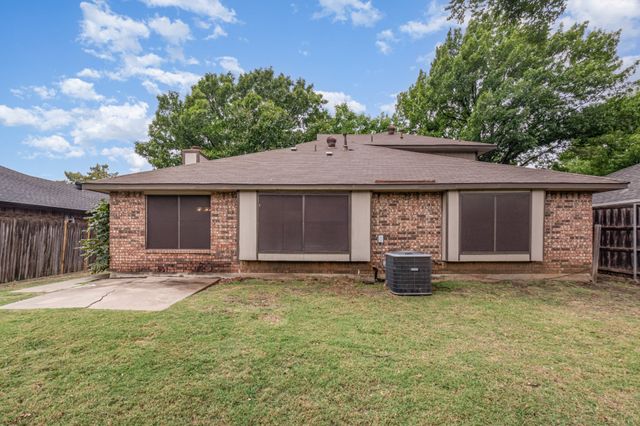 1046 Colony Street, Flower Mound, TX 75028