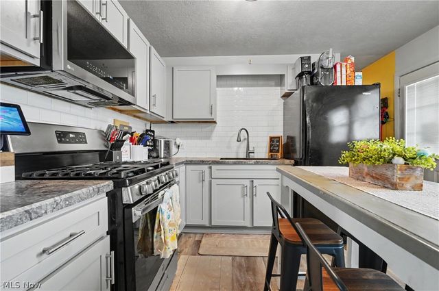 155 S Johnson Road, Sebring, OH 44672