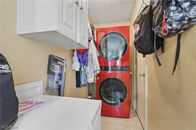 155 S Johnson Road, Sebring, OH 44672