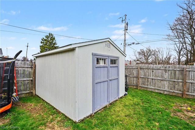 155 S Johnson Road, Sebring, OH 44672