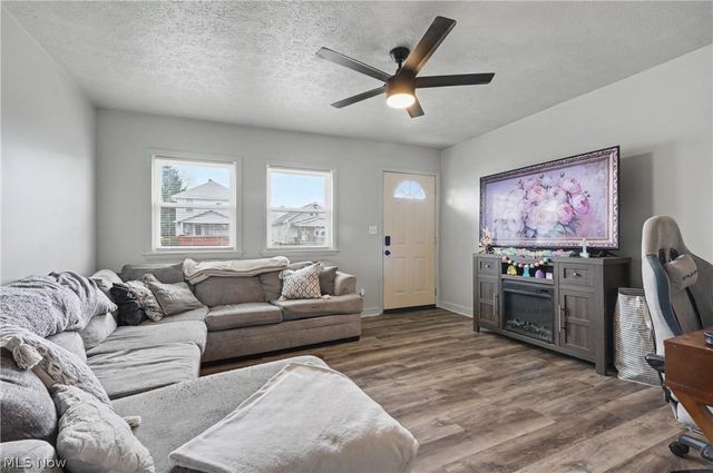 155 S Johnson Road, Sebring, OH 44672