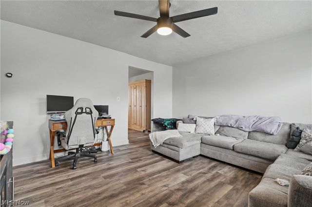 155 S Johnson Road, Sebring, OH 44672