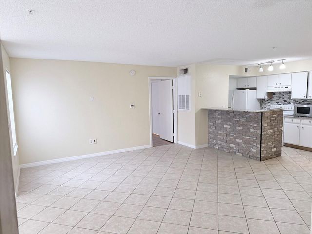 2206 ANTIGUA PLACE 1015, Kissimmee, FL 34741
