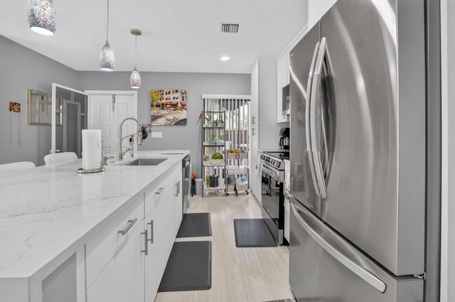 13953 NESTING Way D, Delray Beach, FL 33484