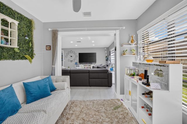 13953 NESTING Way D, Delray Beach, FL 33484