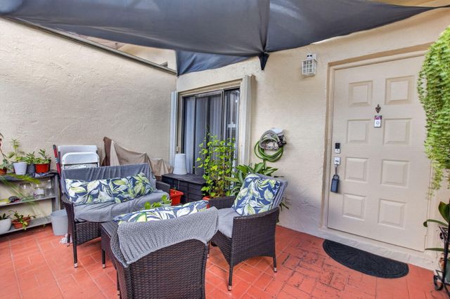 13953 NESTING Way D, Delray Beach, FL 33484
