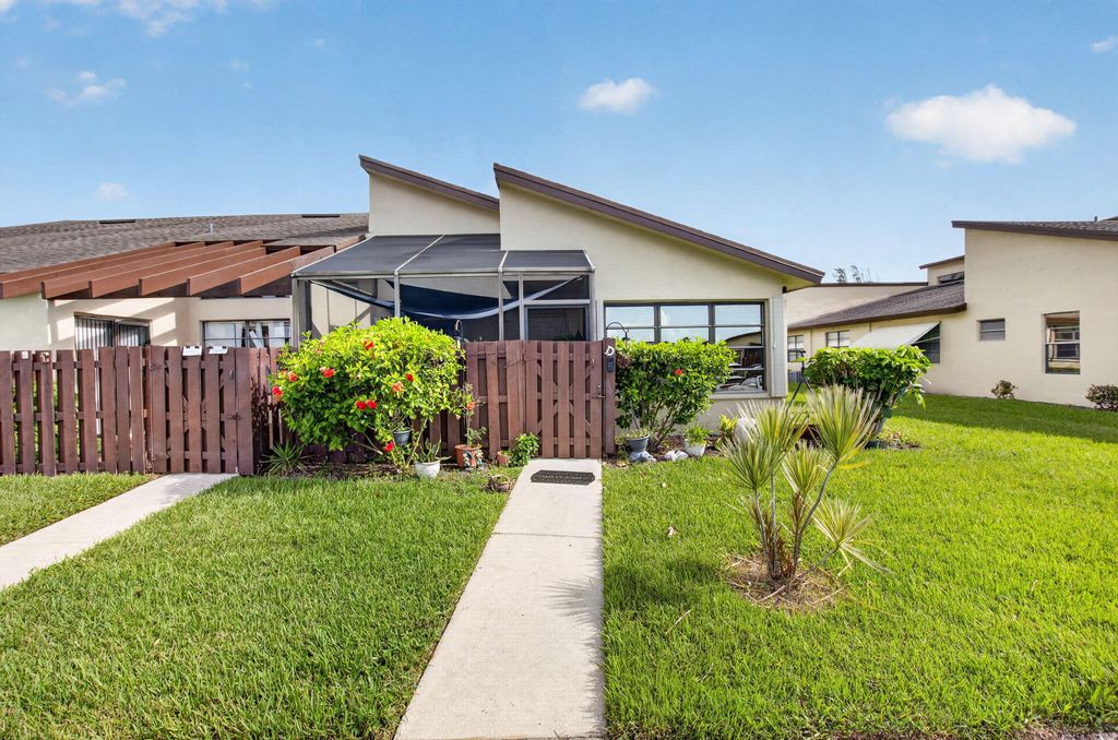 13953 NESTING Way D, Delray Beach, FL 33484