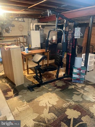 131 SALEM CHURCH RD, Mechanicsburg, PA 17050