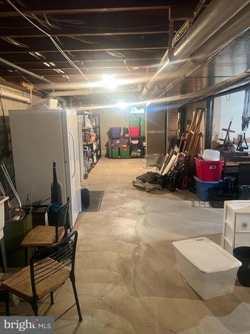 131 SALEM CHURCH RD, Mechanicsburg, PA 17050