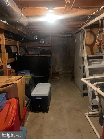 131 SALEM CHURCH RD, Mechanicsburg, PA 17050