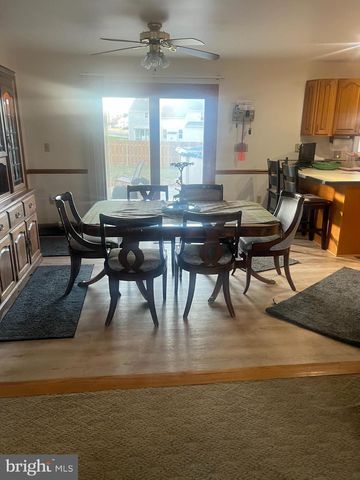 131 SALEM CHURCH RD, Mechanicsburg, PA 17050