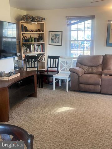 131 SALEM CHURCH RD, Mechanicsburg, PA 17050