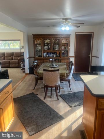 131 SALEM CHURCH RD, Mechanicsburg, PA 17050