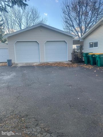 131 SALEM CHURCH RD, Mechanicsburg, PA 17050