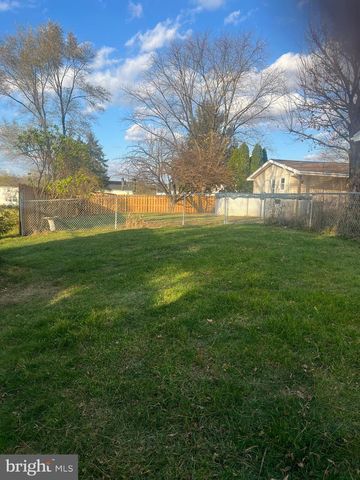 131 SALEM CHURCH RD, Mechanicsburg, PA 17050