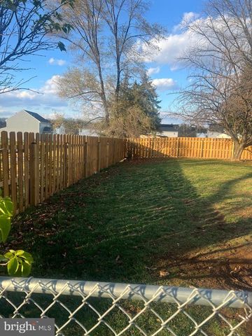 131 SALEM CHURCH RD, Mechanicsburg, PA 17050