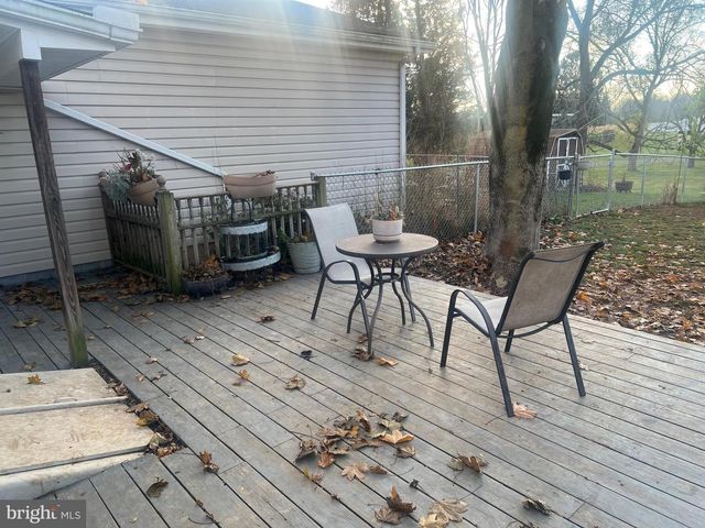 131 SALEM CHURCH RD, Mechanicsburg, PA 17050