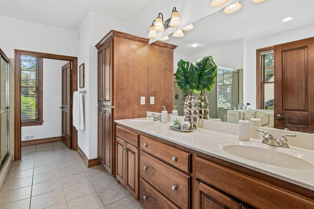3447 Siems Court, Arden Hills, MN 55112