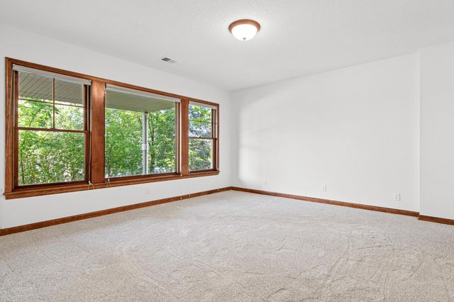 3447 Siems Court, Arden Hills, MN 55112