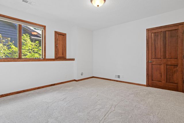 3447 Siems Court, Arden Hills, MN 55112