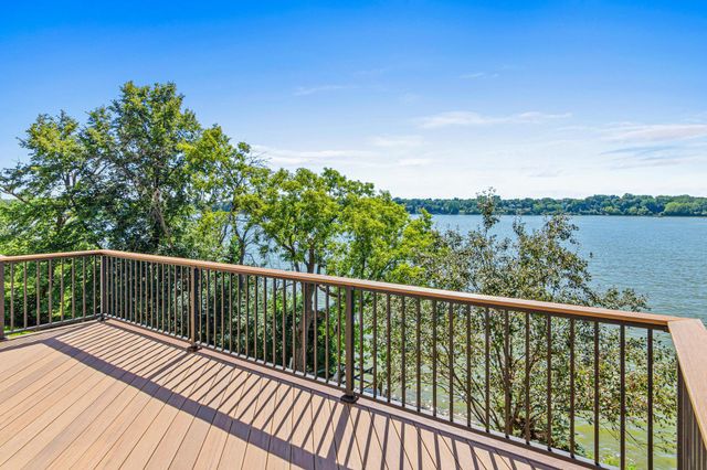 3447 Siems Court, Arden Hills, MN 55112