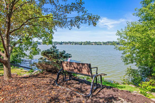3447 Siems Court, Arden Hills, MN 55112