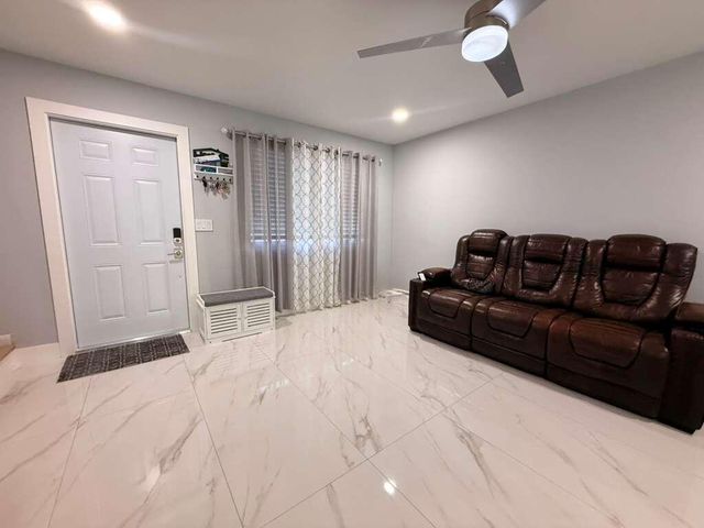 2403 Seaside Drive, Greenacres, FL 33463