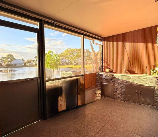 2403 Seaside Drive, Greenacres, FL 33463